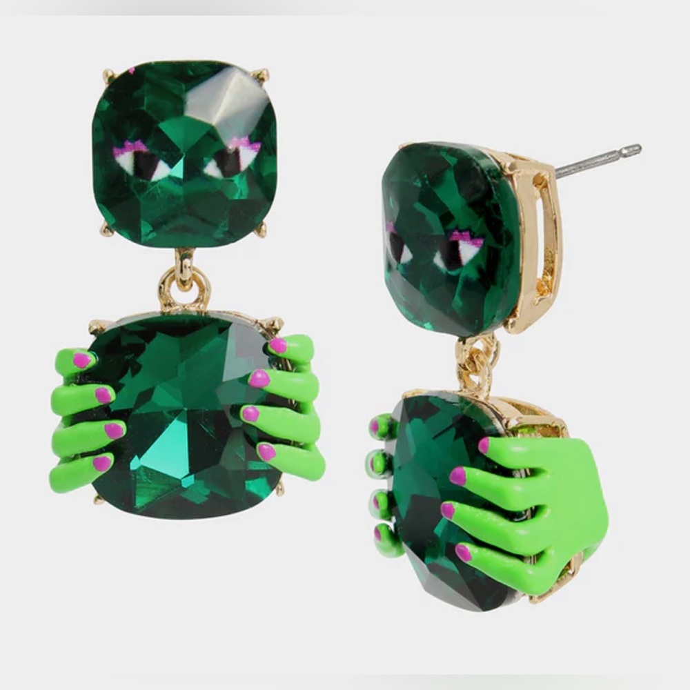 🩶BETSEY JOHNSON RICH WITCH ZOMBIE HANDS EARRINGS- NEW WITH TAGS🩶